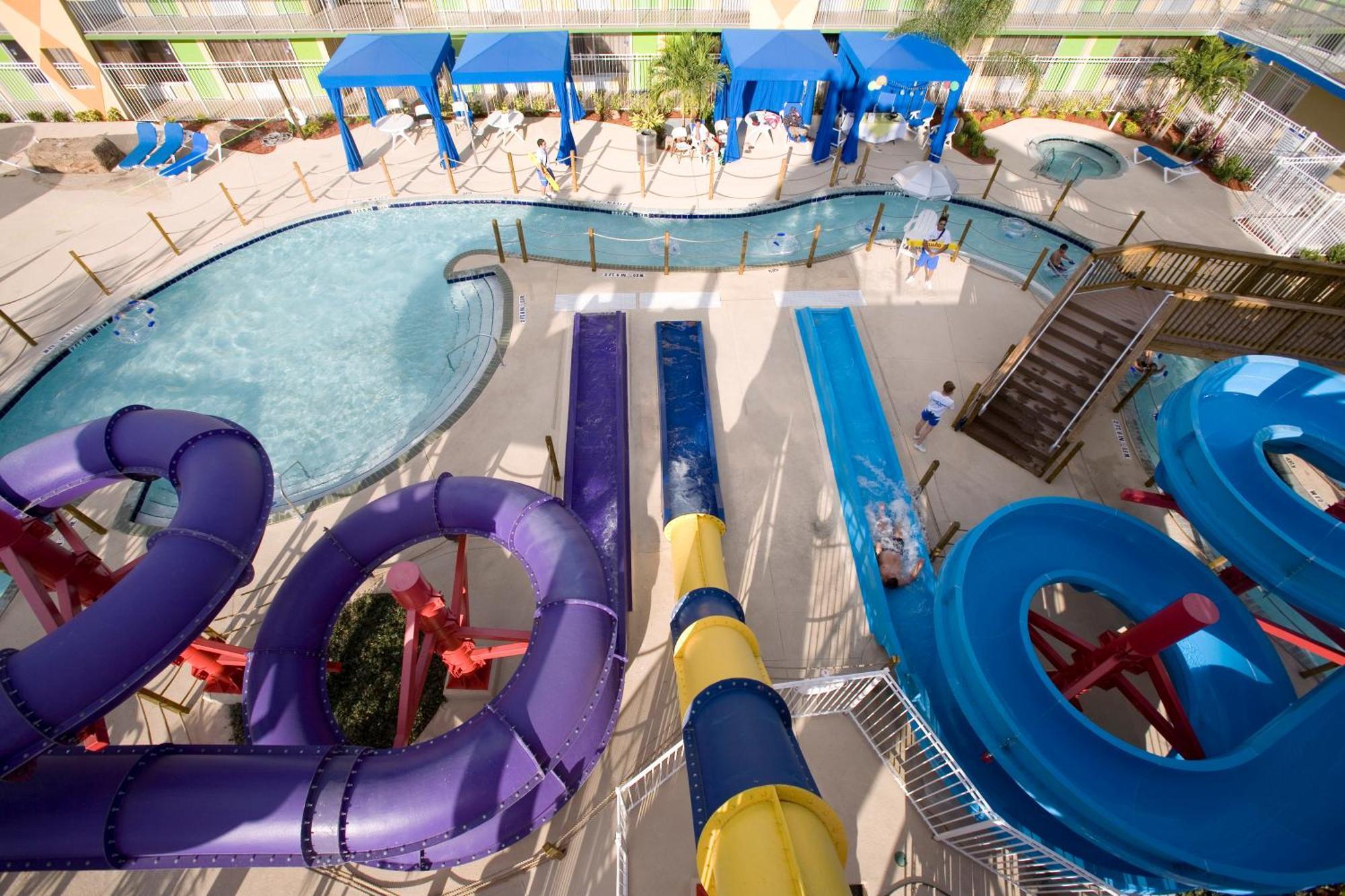 Ramada By Wyndham Flamingo Water Park Hotel Kissimmee Exterior photo